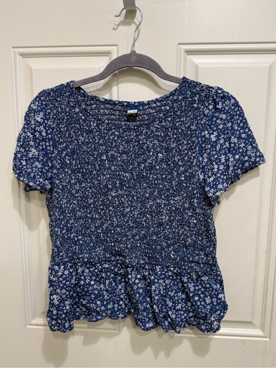 Old Navy Tops - Old Navy Blue Floral Smocked Skimmer Tee
